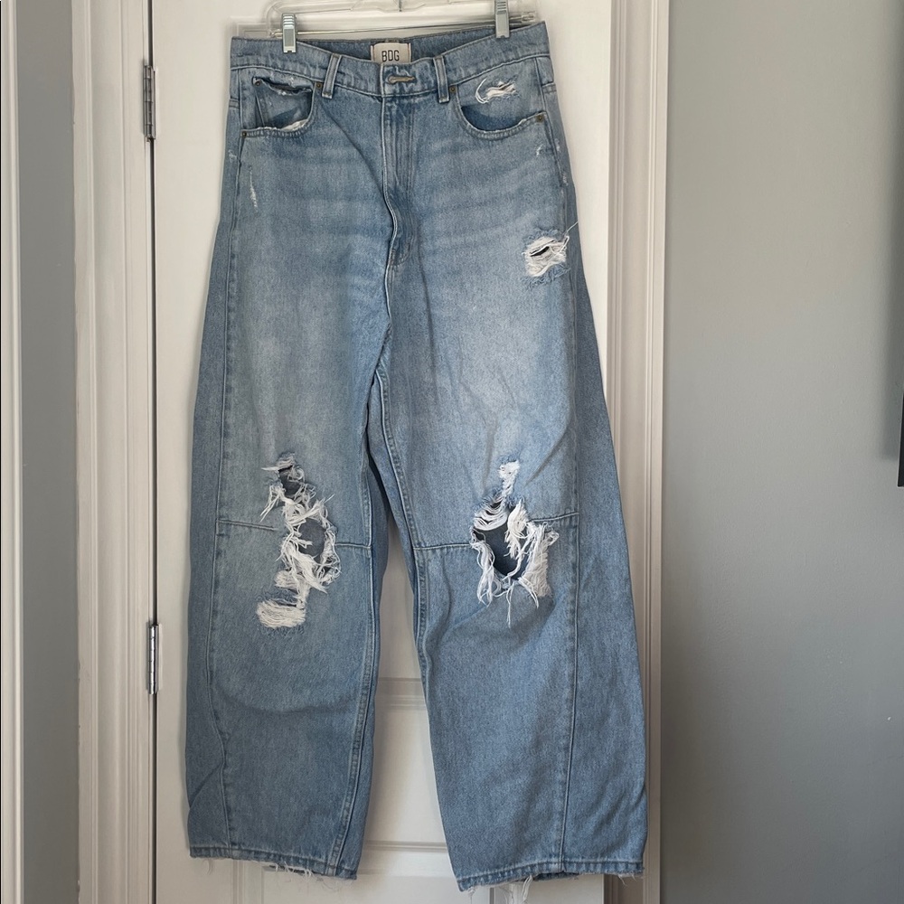 BDG High Rise Extreme Baggy Light Blue Denim Jeans 32